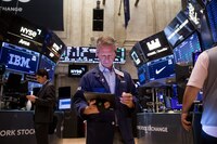 Wall Street cierra ‘temeroso’ ante la guerra de Rusia vs. Ucrania
