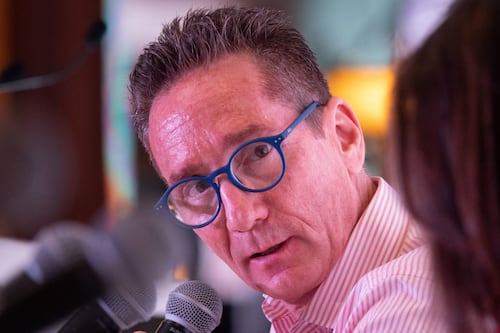 Venta de Banamex: ¿Qué empresarios mexicanos y fondos internacionales están con Daniel Becker?