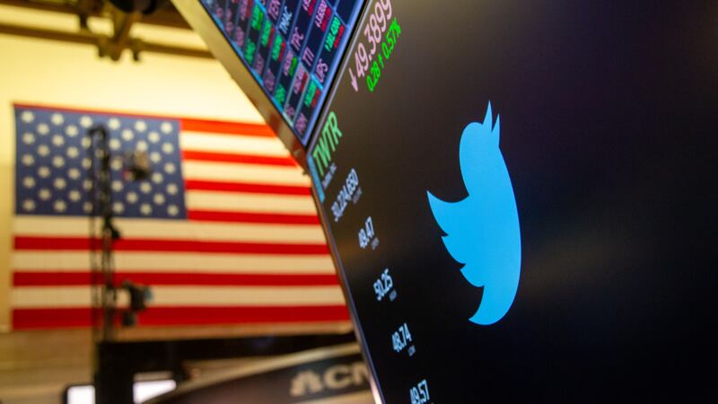 Antes de que se arrepienta otra vez... Twitter acepta oferta de compra de Musk