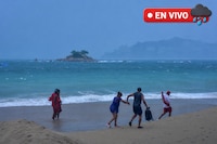 Ciclón amenaza Guerrero EN VIVO: Sigue la depresión tropical Dos-E minuto a minuto