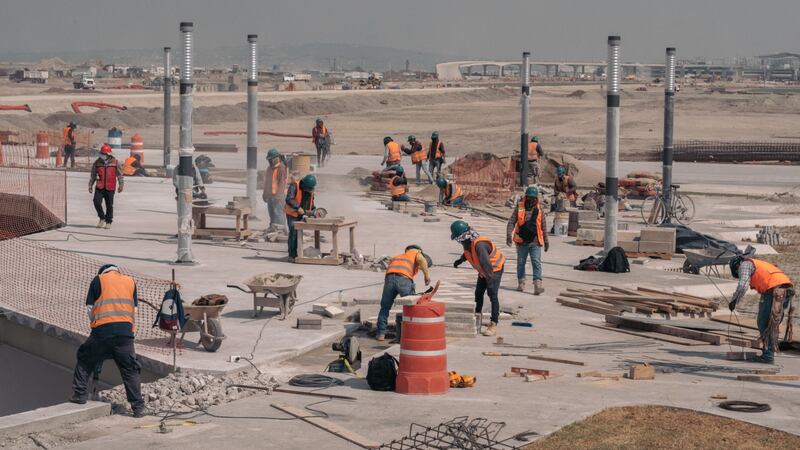 Construcción impulsa avance de la industria durante enero