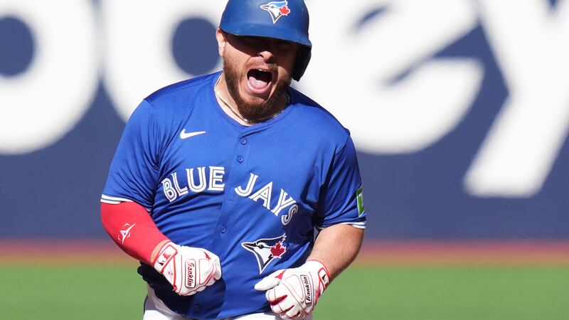 Alejandro Kirk, el amoroso y calmado padre que buscará ganar la Serie Mundial con Toronto