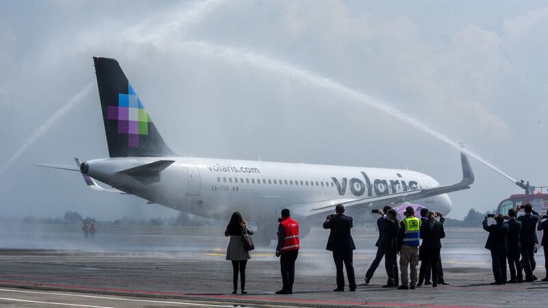 Volaris estrena 40 nuevas rutas pese a denuncias por ‘abuso’ laboral: ¿Cuáles son?