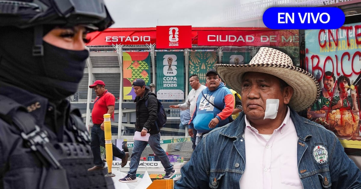 Mother Seekers Protest in Angel of Independence Among Festivals for Mexico's Success