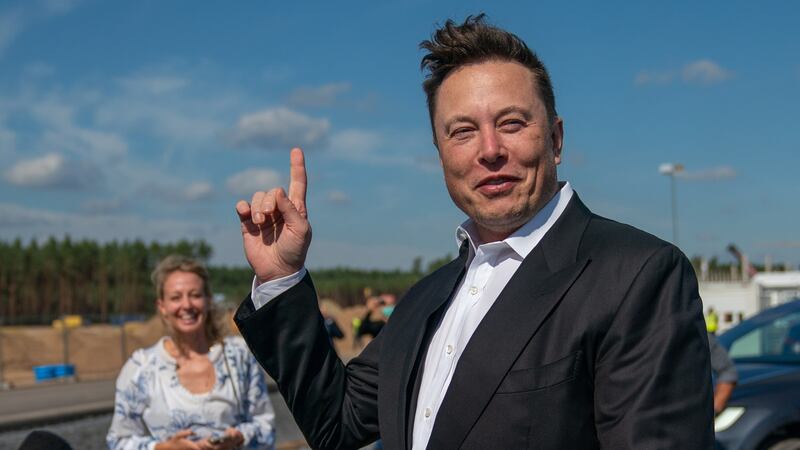 ‘Crece’ la familia Musk: Dueño de Tesla tuvo gemelos en ‘secreto’ con la empresaria Shivon Zilis