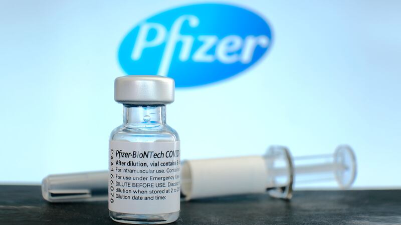 Panel de la FDA aprueba dosis de Pfizer para menores de 5 a 11 años