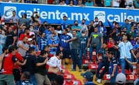 Fiscalía investigará la riña en estadio de Querétaro como homicidio en grado de tentativa