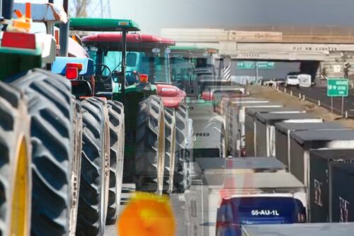 Colapsa la Salamanca-Celaya: Bloqueo de agricultores provoca fila de autos de 93 kilómetros