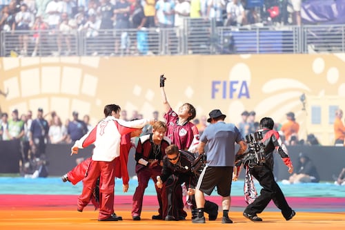 Con ‘Dynamite’, Mupets y el estilo ‘gringo’: Así fue el show del medio tiempo de 27’ del Mundial 2026 (FOTOS)