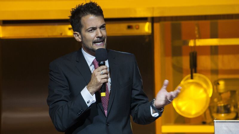 ¿Qué pasó el día que cremaron a Fernando del Solar? La nueva polémica de Anna Ferro y sus hijos