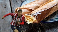 Con una bola de nieve: ¿Cuánto cuestan las marquesitas del ‘Cone’ Brizuela, exjugador de las Chivas?