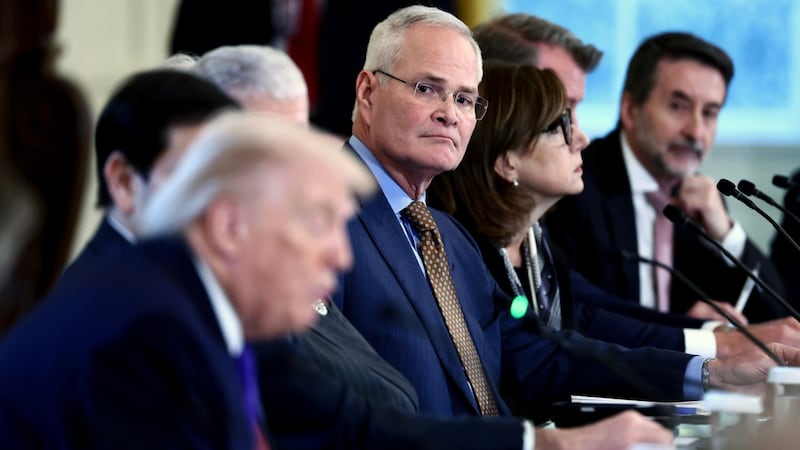 Petroleros ‘desinflan’ optimismo de Trump por petróleo de Venezuela: Reconstrucción tomará años