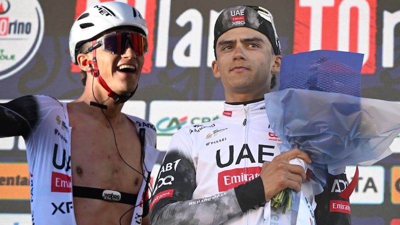 ‘Es un sueño’: Isaac del Toro, ciclista mexicano, hace historia al ganar la carrera Milán-Turín