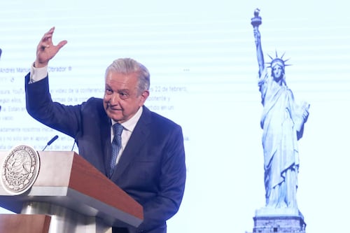Esta es la condición de YouTube a AMLO para subir de nuevo su ‘mañanera’