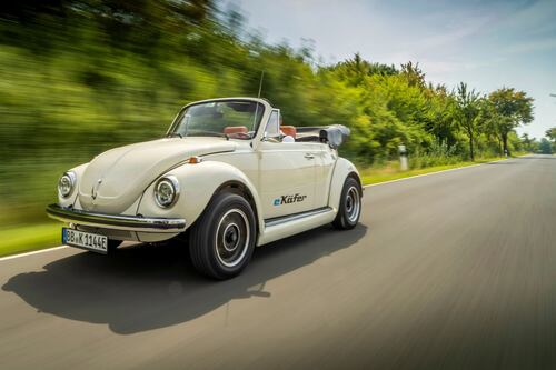 Nostalgia, ven a mí: Volkswagen lanzará un 'vocho' eléctrico