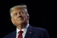 Trump ‘mete miedo’: Recauda 35 mdd en un trimestre con todo y problemas legales