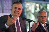 México analiza subir aranceles por ‘guerra’ comercial China-EU: ‘Son el grueso del comercio mundial’