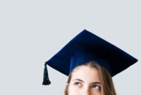 ¿Estudias la Universidad o un Posgrado? Santander ofrece una beca de 9 mil pesos en 2023