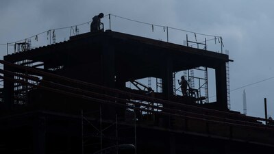 Las construcciones continúan mientras que en la transición nadie respeta la ley inmobiliaria de la CDMX.