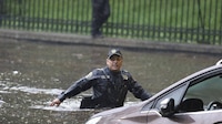 ¡Ojo con las coladeras! Basura causa el 50 por ciento de las inundaciones en CDMX: Protección Civil