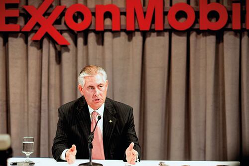 Exxon ‘sufre’ por desplome interno de la compañía