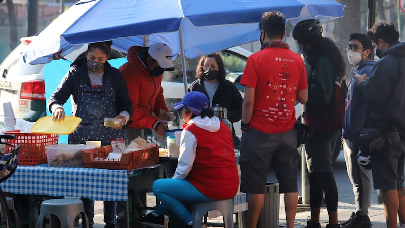 A sacar el ponche: CDMX activa alerta naranja por temperaturas de 1 grado centígrado y heladas