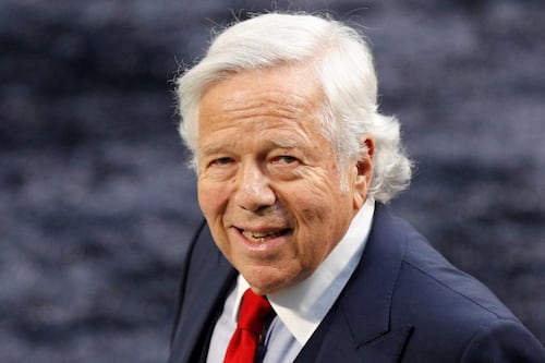 ¿Cómo hizo su fortuna Robert Kraft, dueño de New England Patriots que se alió con el Club América?