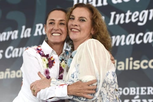 Sheinbaum admite que se reunió con Beatriz Gutiérrez, esposa de AMLO: ‘Hablamos de nosotras’