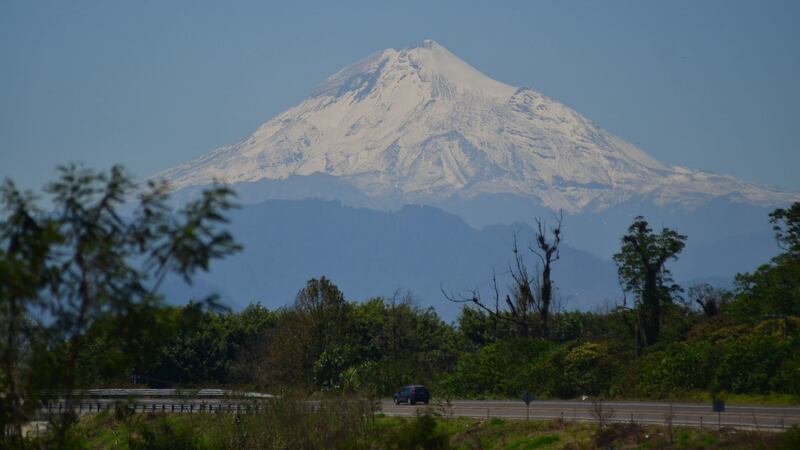 Tragedia en el Pico de Orizaba: ¿Cuánto cuesta subir a explorar el volcán Citlaltépetl?