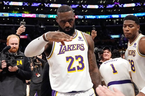 LeBron James está por dejar a Lakers para irse a otro equipo: Esto sabemos