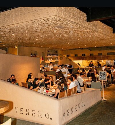 Veneno se inspira en escenarios como el de la cantina de Mos Eisly de Star Wars. (Foto: Instagram @veneno.restaurante)