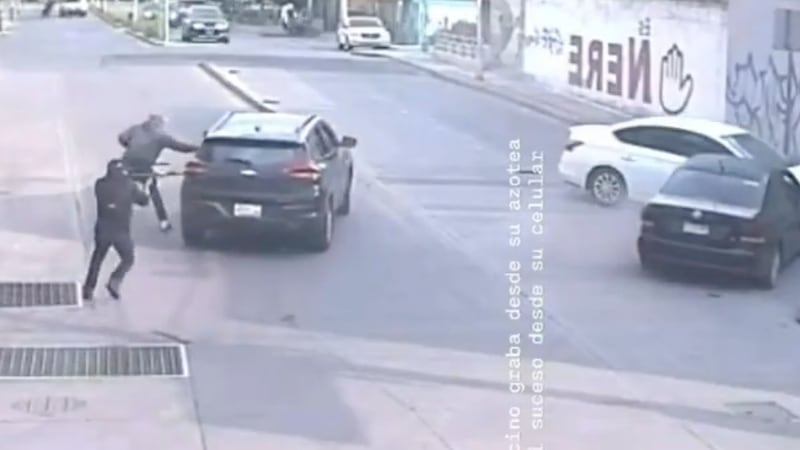 VIDEO: El momento del ataque contra dos hombres en Valle de Santiago, Guanajuato