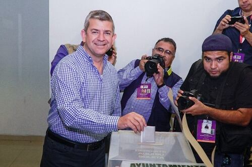 Como demócrata que soy reconozco el resultado aunque no me favorezca: Óscar Vega