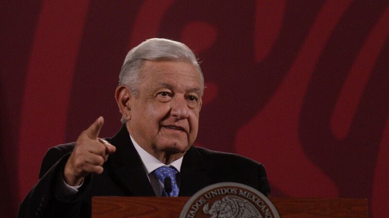 Reforma electoral: AMLO afirma que no habrá ‘purga’ en Morena tras voto en contra de Monreal