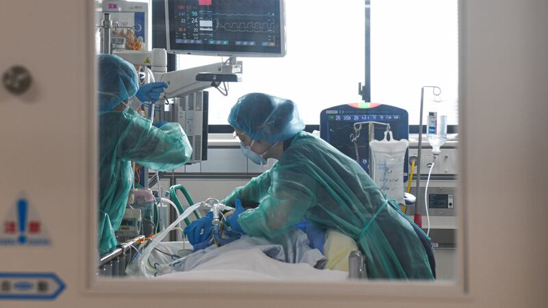 Delta acerca a EU a las 700 mil muertes por COVID