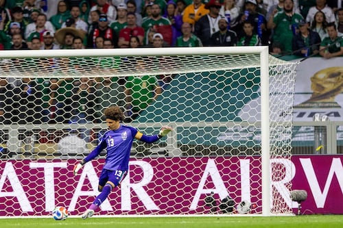 México, invencible en el Azteca