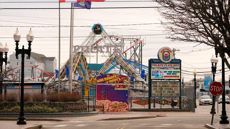 Canadienses están desanimados por Trump y arrestos fronterizos: Reservan menos viajes a EU