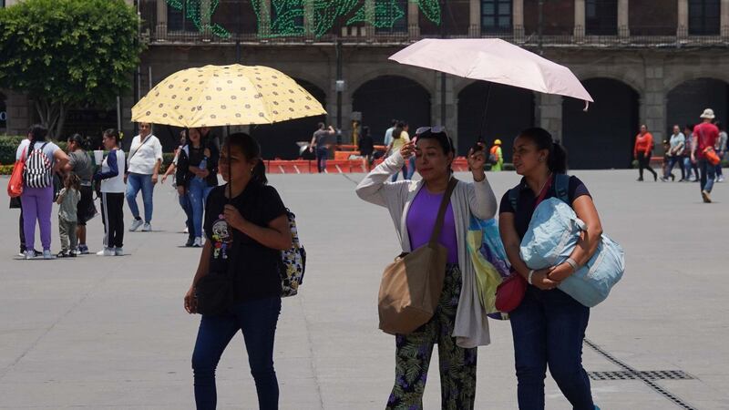 Onda de calor pone en alerta a toda la CDMX: Se esperan temperaturas de hasta 33 grados este domingo