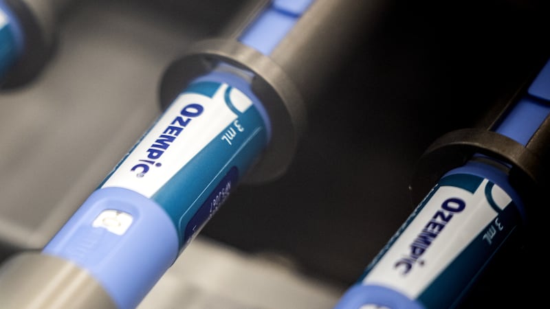 Flacos, ¿pero a qué costo? Uso de Ozempic es  vinculado a casos de pérdida de visión