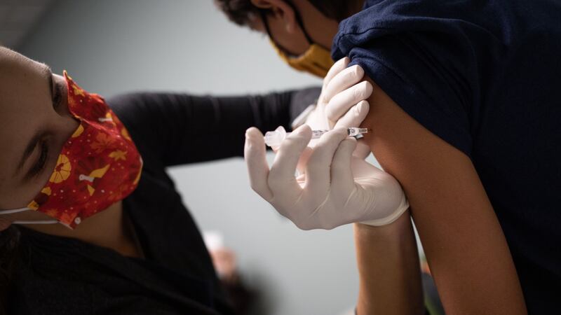 Vacunación COVID en EU: será obligatoria para empresas con más de 100 empleados