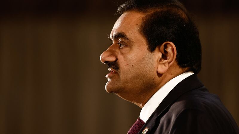 Fortuna de Gautam Adani se ‘despedaza’ y ya no es ni siquiera la persona más rica de Asia