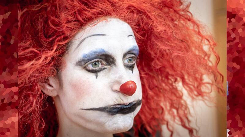 Payasos extraños y recuerdos infantiles: ‘Algodón de Azúcar’, nueva obra de Teatro UNAM