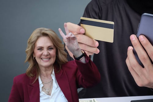 ‘Me vaciaron las cuentas, no recuperé todo’: Érika Buenfil detalla cómo cayó en un fraude