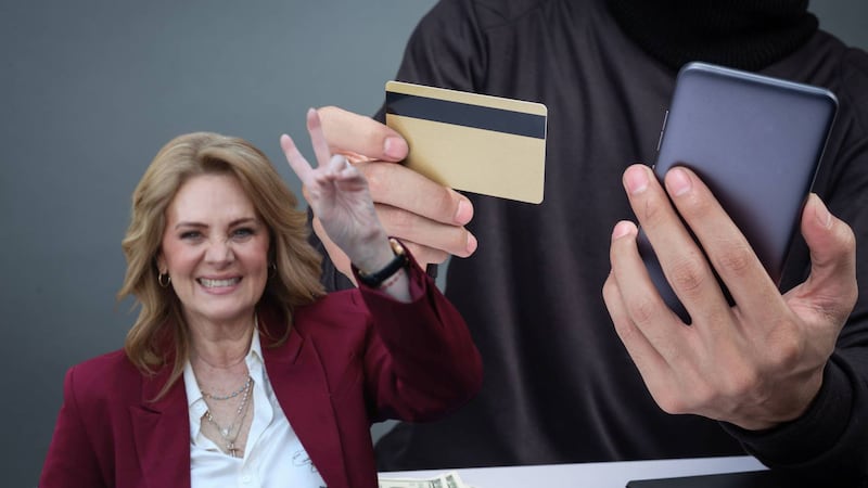 ‘Me vaciaron las cuentas, no recuperé todo’: Érika Buenfil detalla cómo cayó en un fraude