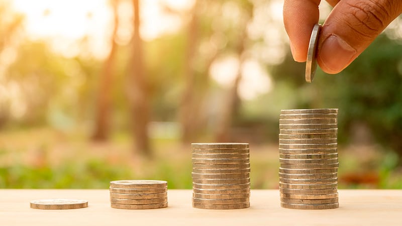 Salario mínimo aumentará 15% a 141.7 pesos diarios en 2021, acuerda la Conasami