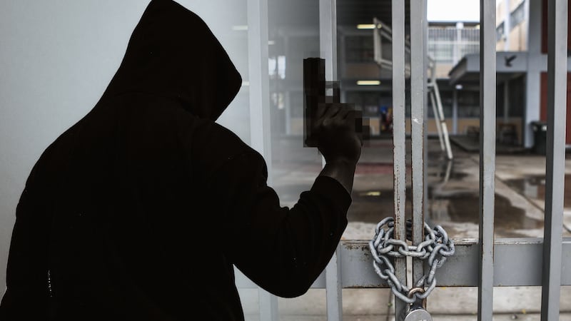 Escuelas en alerta: Amenazas de tiroteo desatan operativos en Veracruz y Baja California