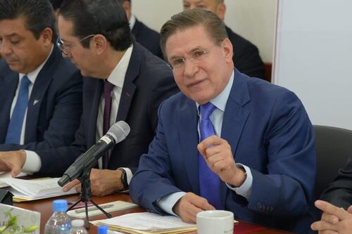 Aispuro llama a a impulsar reformas que fortalezcan el federalismo