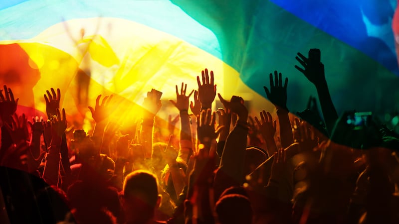 Día Internacional del Orgullo LGBT+: el significado de la bandera más allá del ‘arcoíris’