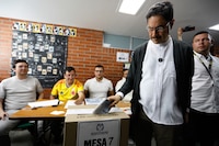 Elecciones entre el miedo y la violencia: Colombia elige a sucesor de Gustavo Petro