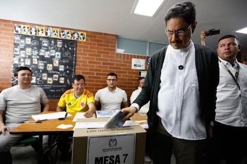 Elecciones entre el miedo y la violencia: Colombia elige a sucesor de Gustavo Petro